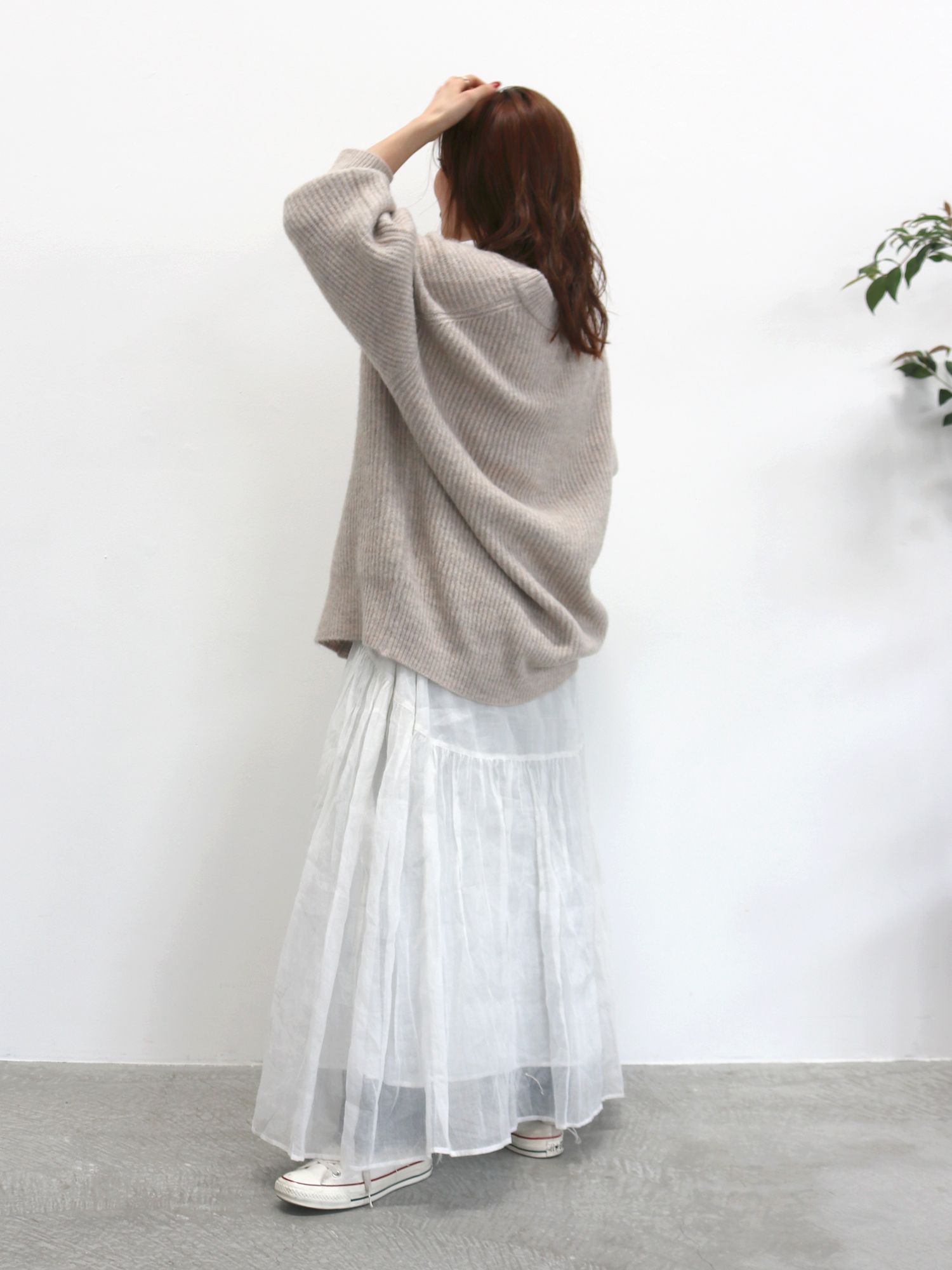 日本 Ungrid - V領羊毛感覺垂墜感針織外套-石墨灰 (F)