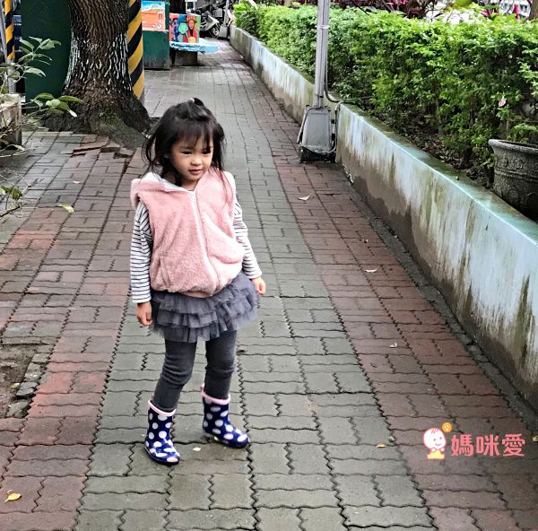 女寶最愛穿著第一名！Little moni 甜美紗裙、內搭褲