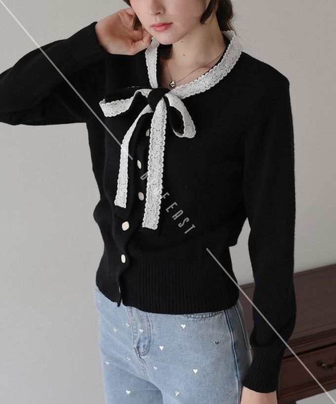 日本 BLUE EAST - 少女爛漫蕾絲蝴蝶結開襟衫-黑