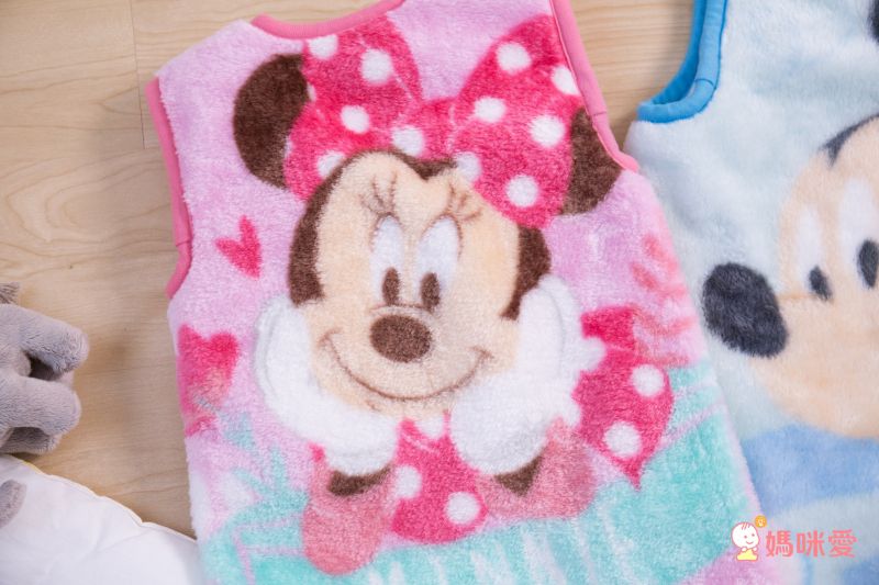 日本服飾代購 - 卡通厚刷毛保暖背心-米奇