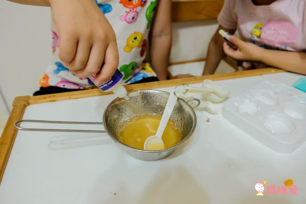 讓孩子愛上洗手！美國 KLUTZ 肥皂DIY、創意手作系列