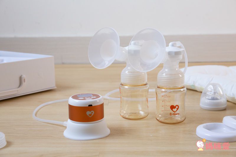 主機只有一個手掌的大小！新貝樂 雙邊電動吸乳器