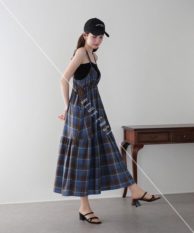 日本 BLUE EAST - 可愛格紋側蝴蝶結細肩帶洋裝-深藍 (M)