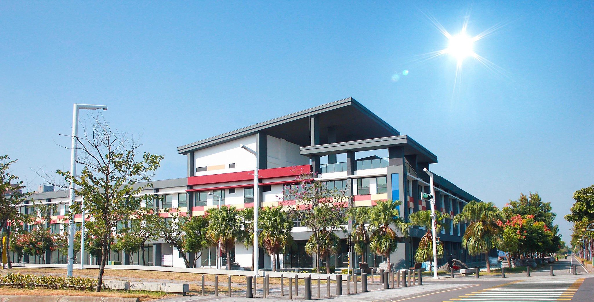 南台灣唯一！嘉義棒棒積木飯店ｘ最大鯨奇樂園