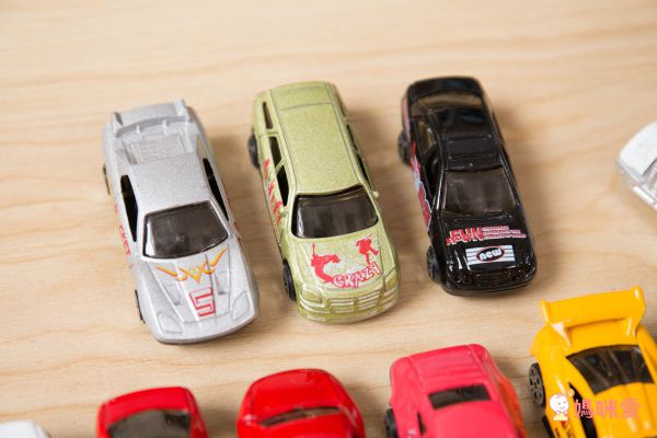 降價優惠中♬一咖直接帶著走✌收納大車～最多可放 26 台小車✌ CP值超高！