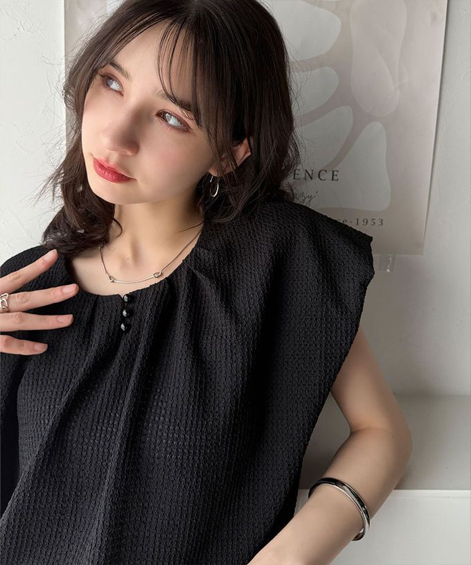 日本 Classical Elf - 前後2way甜美摺邊紋理短袖上衣-黑