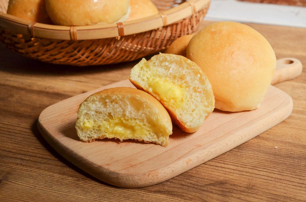 奧瑪烘焙 - 經典團購美食爆漿餐包人氣4包組(每包10顆）－老麵海鹽X1包、福源花生醬X1包、福源芝麻醬X1包、草莓奶油X1包