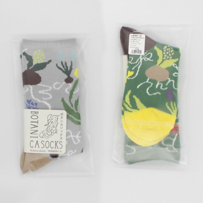 日本女裝代購 - 日本製 唯美花卉風長襪-球根植物-草綠 (23-25cm)