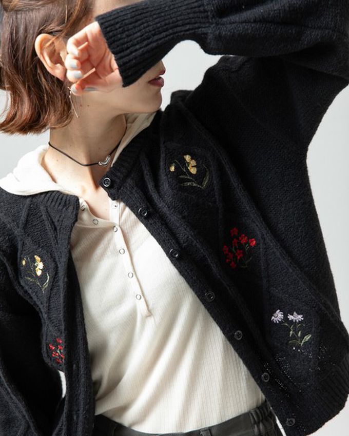 日本 gleam - 文藝風小花刺繡立體針織開襟衫-黑