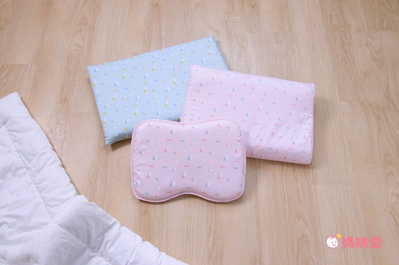 日本 Combi - Airpro水洗空氣-平枕-小山藍 (30x45x3cm)-3個月起