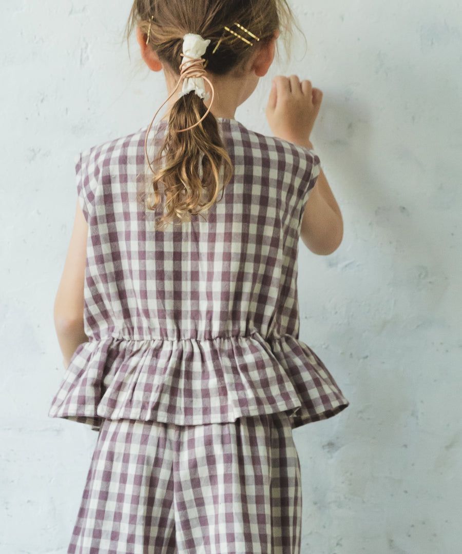 日本 PAIRMANON - 法式復古荷葉衣襬無袖上衣X寬褲兩件組-直條紋-杏