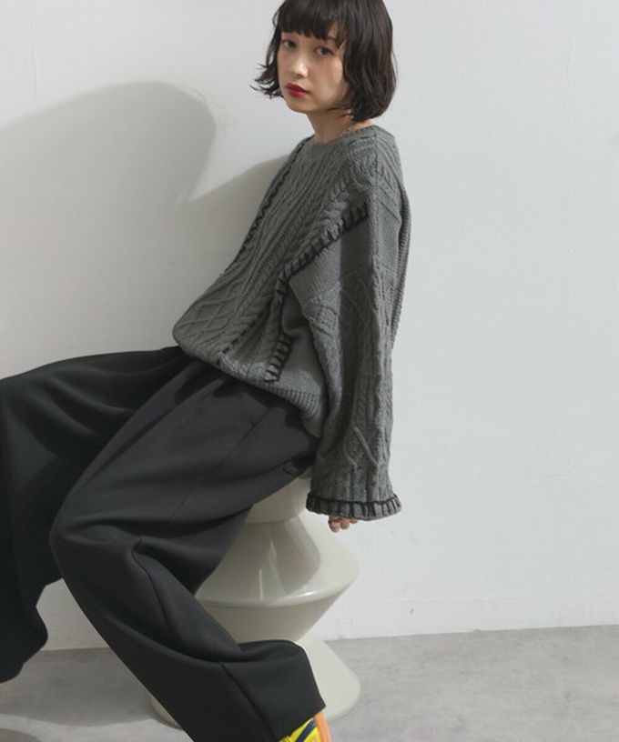 日本 ELENCARE DUE - 手工編織感柔美麻花紋理毛衣-黑