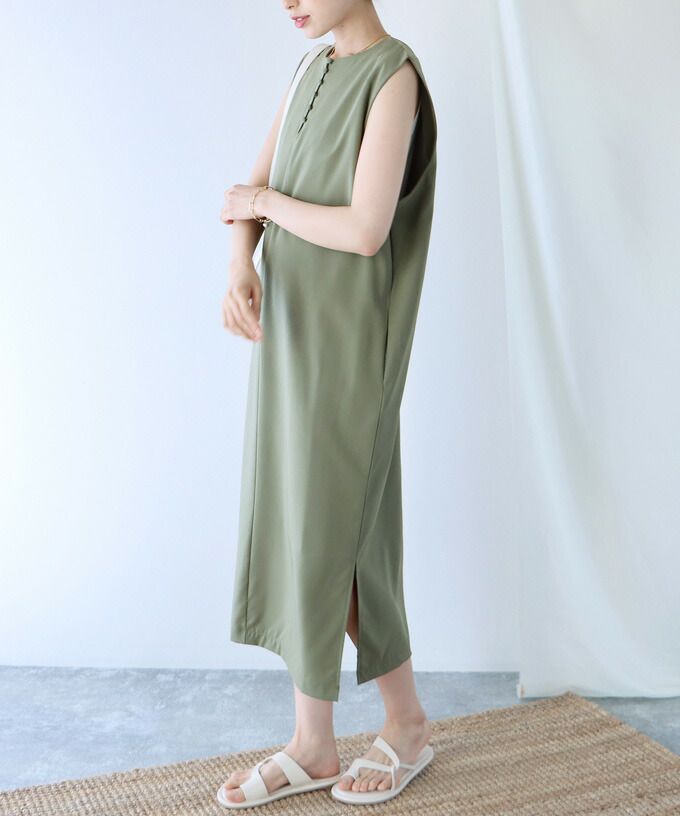 日本 BLUE EAST - 2WAY率性簡約V領連身洋裝/背心裙-黑