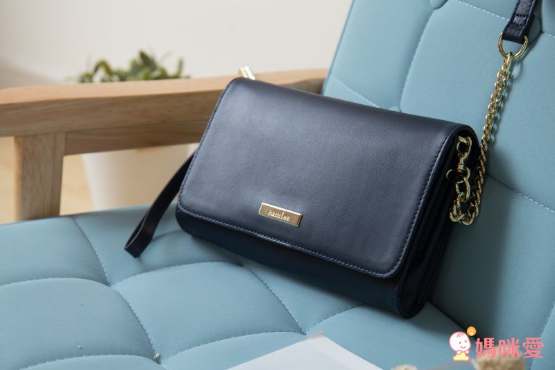 HARUhonpo 小晴天本舖 - Harulez 日本設計師の聯名款-Cuir Urban皮質手拿肩背兩用包-宇宙黑