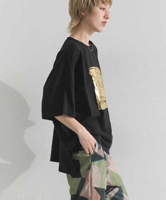 日本 le colis - 接觸冷感 金銀箔方塊印花T恤-白