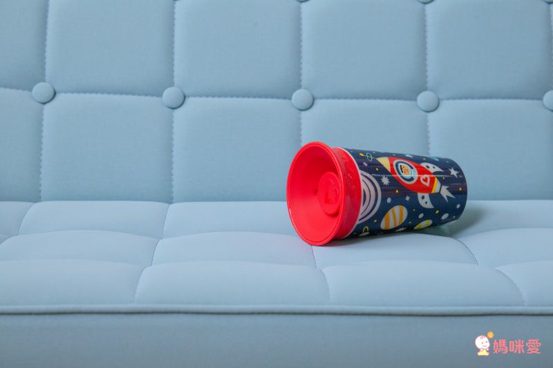 360度防漏水壺！【munchkin】最受美國媽媽信賴的育兒用品