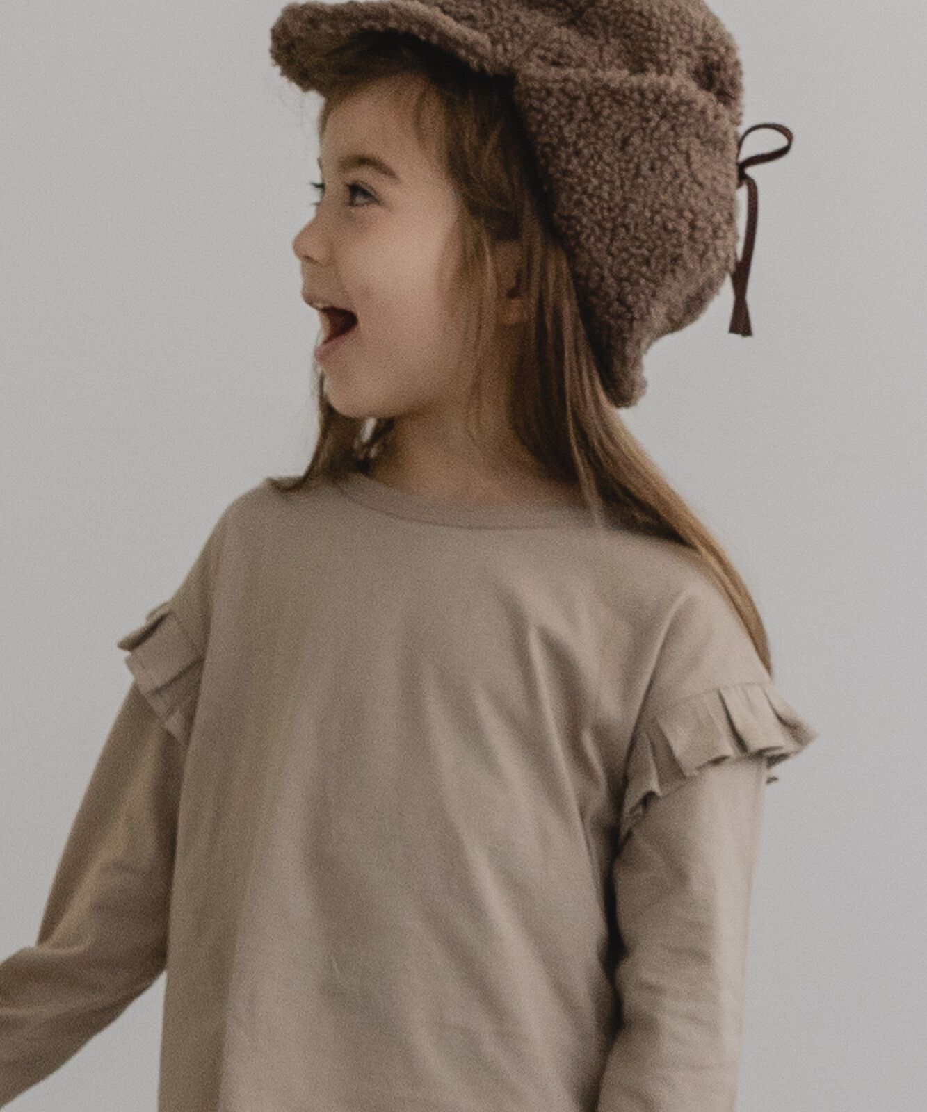 日本 PAIRMANON - 柔棉100% 可愛捲邊薄長袖上衣-桃粉