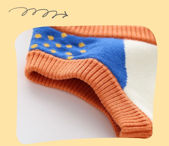 好搭V領鈕釦針織背心-花園星空-米杏色