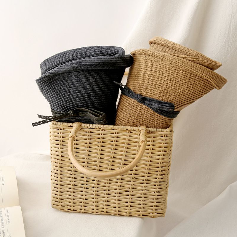 復古百搭可折疊遮陽草帽-繫帶小圓鐵片-卡其色 (57cm)