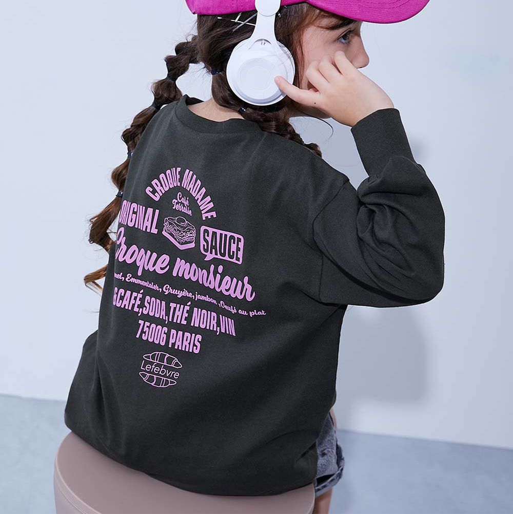 100%棉 女孩寬版長袖T恤-美式菜單-炭黑