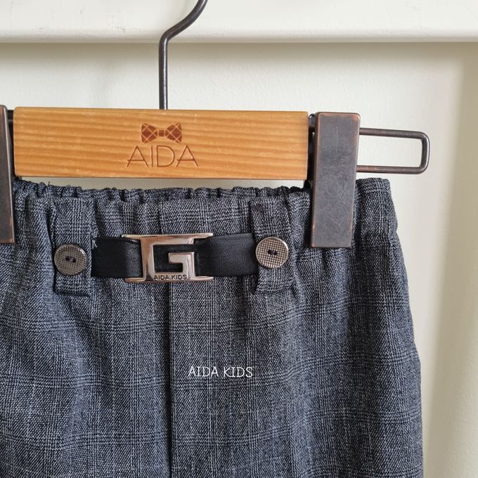 韓國 AIDA - 裝飾腰帶鬆緊腰直筒長褲-黑灰