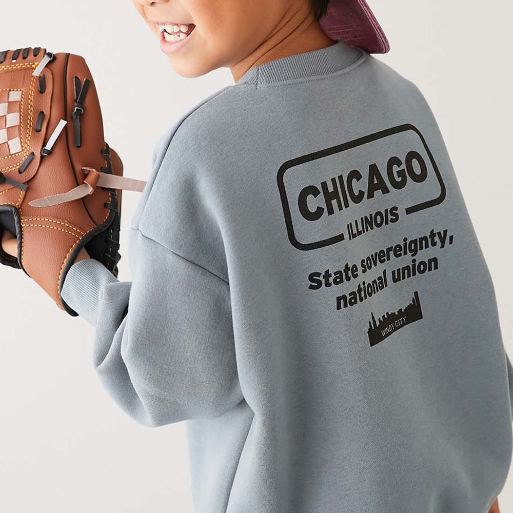 熱銷定番 裏起毛落肩大學長袖上衣-CHICAGO-淺灰藍