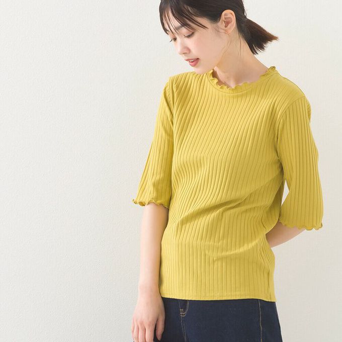 日本 OMNES - 輕盈木耳邊合身羅紋短袖上衣-黃