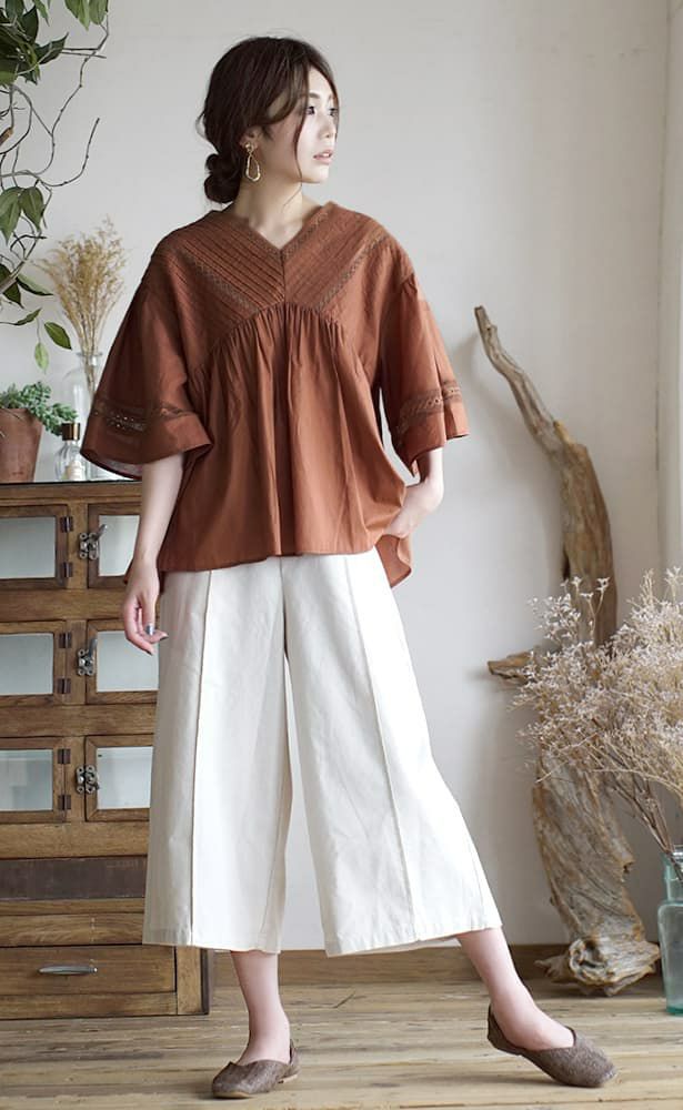 日本 zootie - 質感V領休閒寬鬆五分袖上衣-米杏