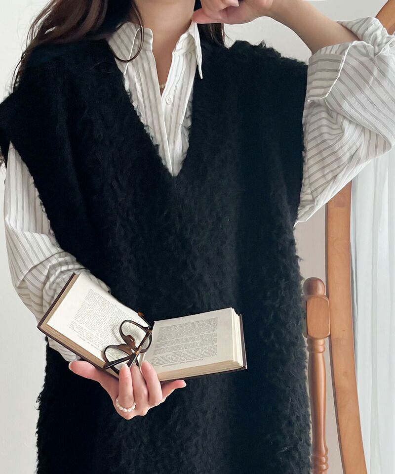 日本 Classical Elf - V領輕量柔軟毛絨穿搭背心-灰棕