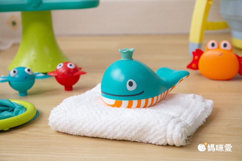 浴室秒變水上樂園【德國 Hape】戲水玩具，孩子愛上洗澡的魔法