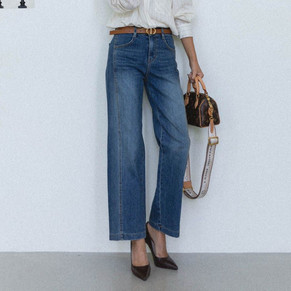 96PLACE 鬆緊腰雙彈力牛仔切割線直筒褲-中青