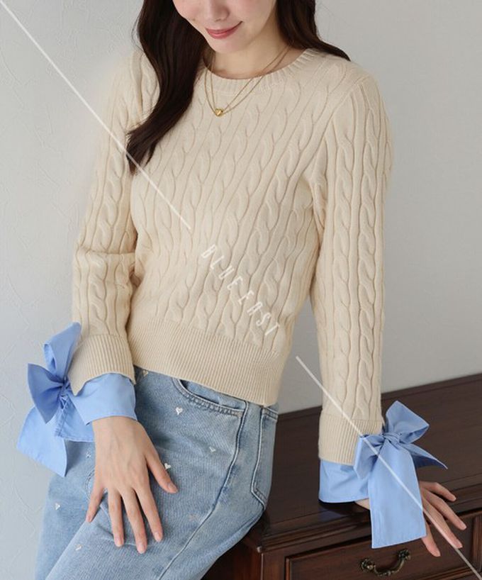 日本 BLUE EAST - 亮麗蝴蝶結緞帶袖麻花針織上衣-海軍藍