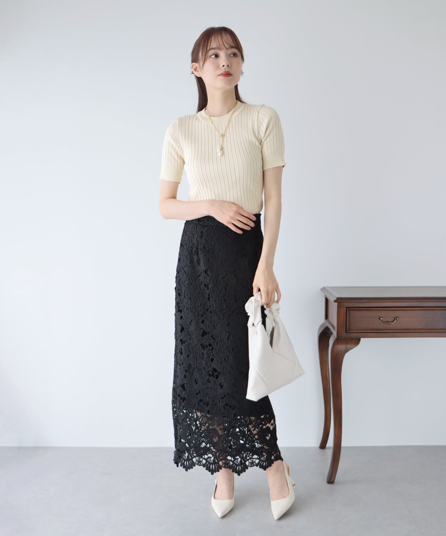 日本 BLUE EAST - 彈性寬羅紋薄針織短袖上衣-淺粉x白