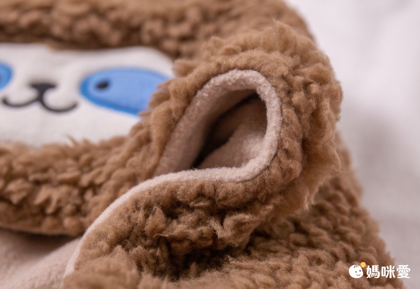 Dabbakids - 瓦拉帽-兒童造型親膚圍脖帽-樹懶的擁抱