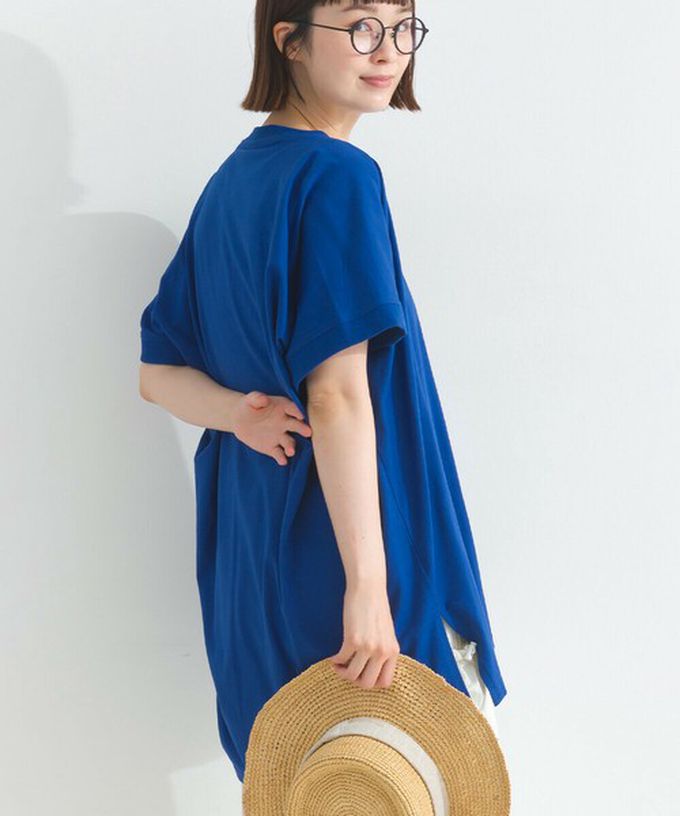 日本 Lupilien - 療癒休閒感落肩長版T恤-貓咪照片-白