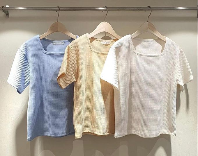 韓國 LANDING - 鬆緊格紋方領短袖上衣-淺黃 (FREE)