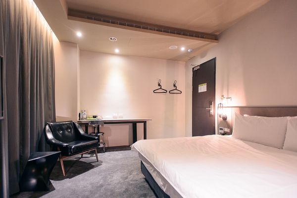 奇異果快捷旅店-台中站前二館