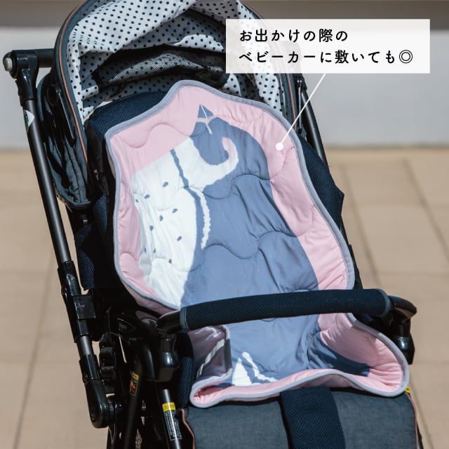 日本 BISQUE - 接觸涼感 萌萌動物枕頭墊/推車墊-企鵝滑行-粉紅 (70×41.5cm)