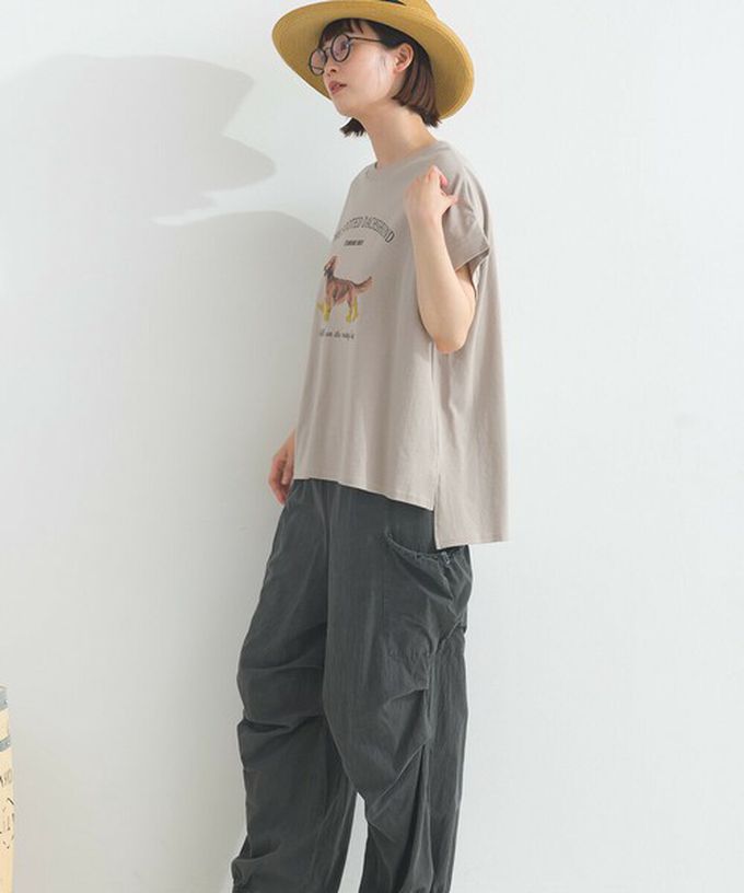 日本 Lupilien - 16OE天竺棉 臘腸狗印花短袖上衣-白