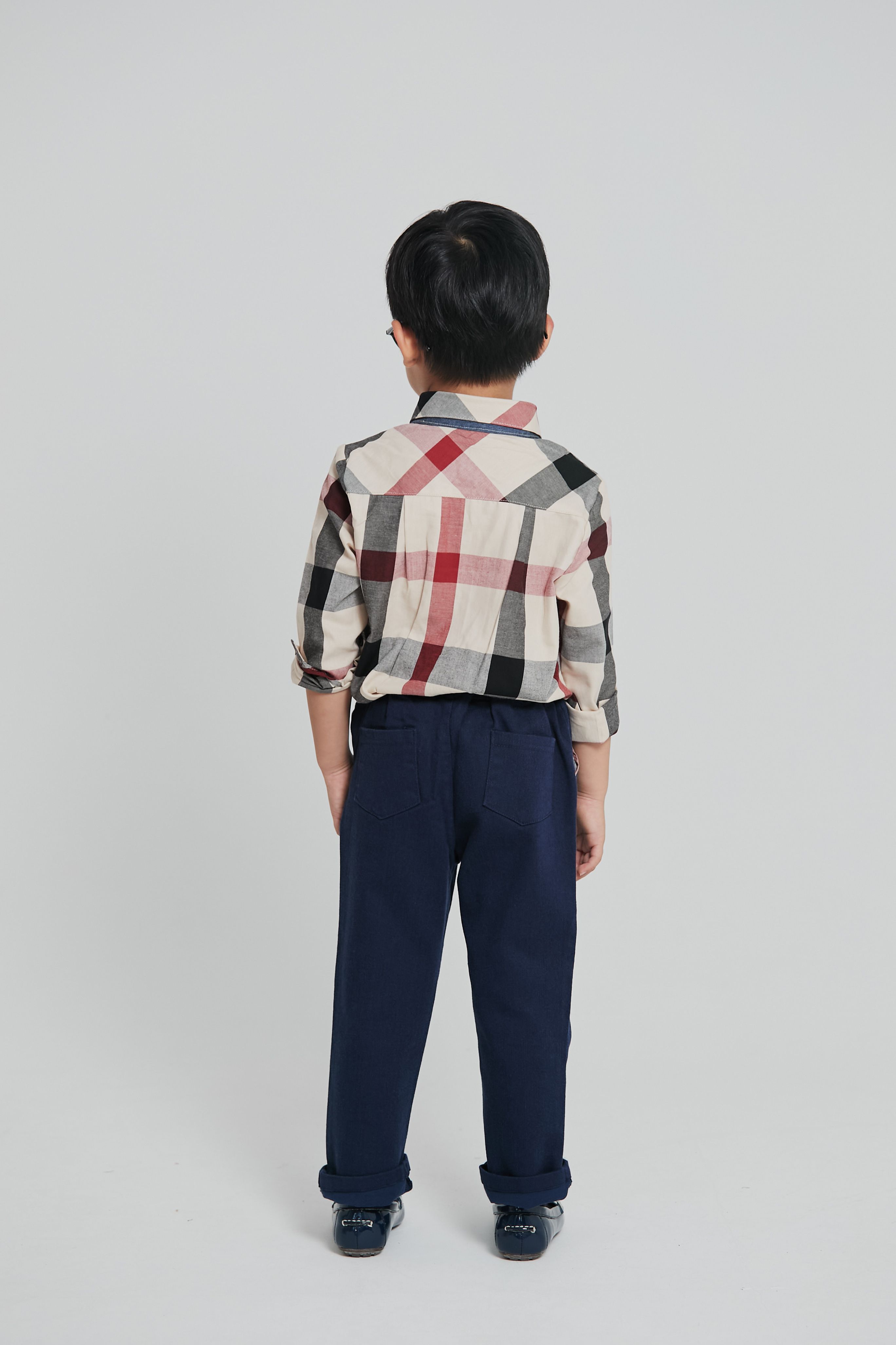 韓國 Coco Bang - 英式雙色格紋翻領長袖襯衫-淺卡其