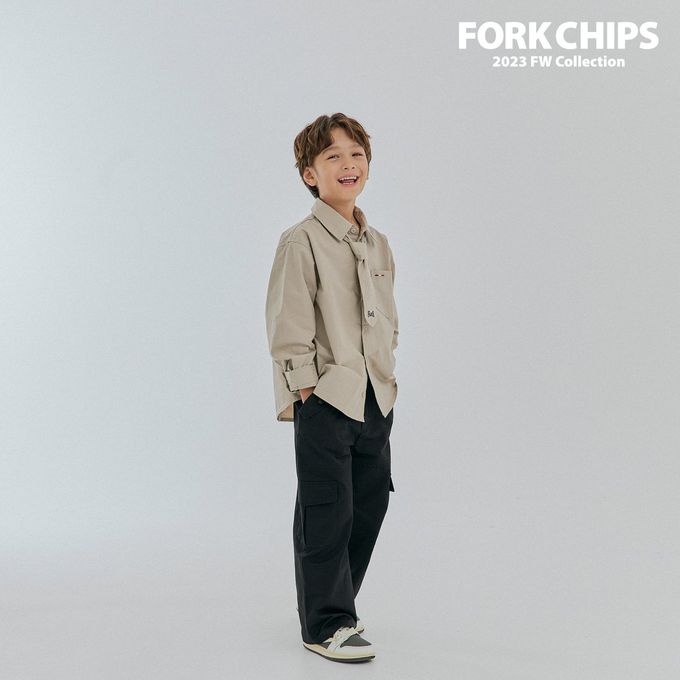韓國 FORK CHIPS - 鬆緊腰大口袋工裝寬鬆長褲-黑