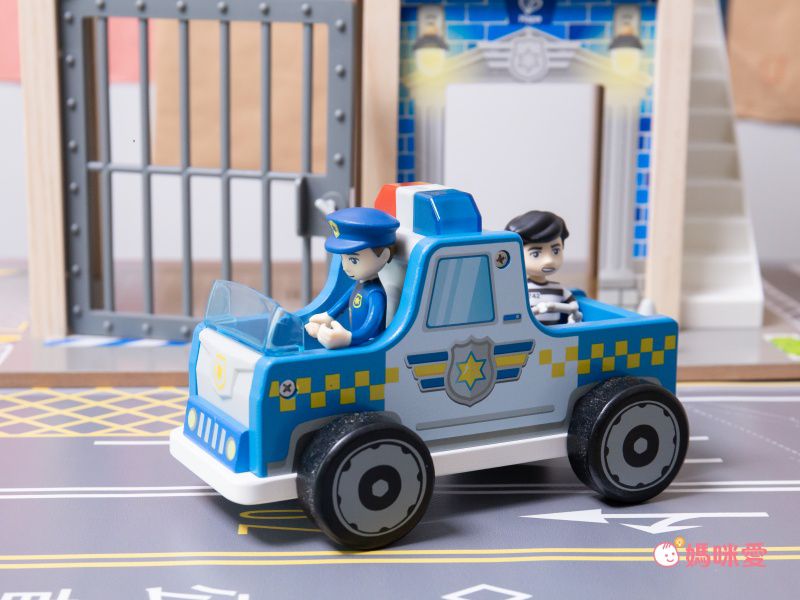 高達30種配件＆機關！【德國 Hape】木製軌道組