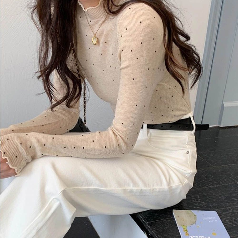 半高領木耳邊點點長袖針織上衣-燕麥 (F)