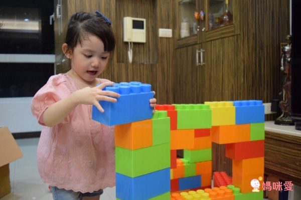 Massbricks 美斯積木 - 【進階豪華-人氣熱銷】美斯大型積木(附可拆卸專利輪子)-88pcs