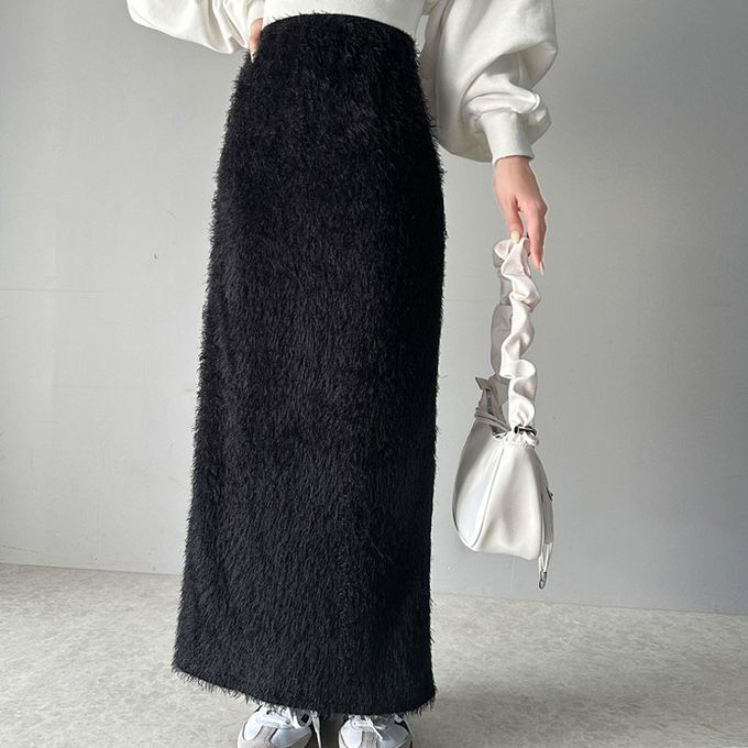 日本 Classical Elf - mily bilet 成熟感羽毛修身開叉長裙-黑