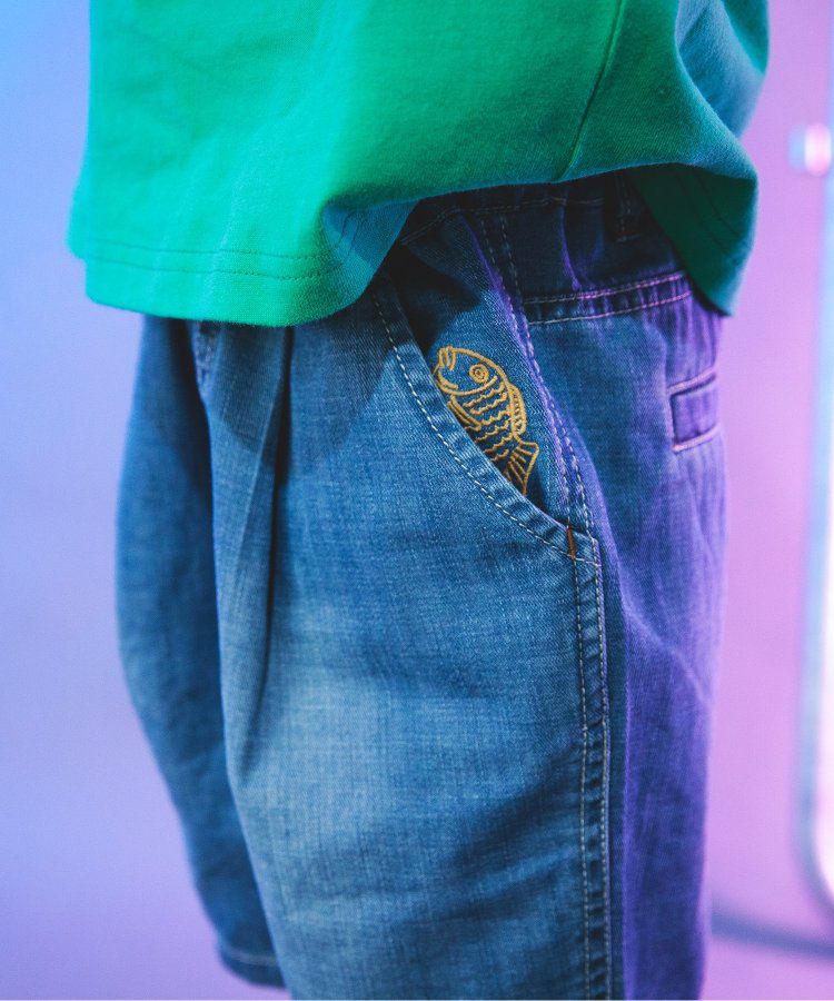 日本 BREEZE - 夏日祭典逗趣刺繡手巾牛仔短褲-幽默師匠-淺藍