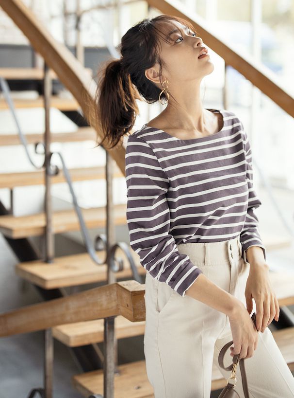 日本 GRL - 顯瘦剪裁圓領薄長袖上衣-條紋-粉紫x白 (F)