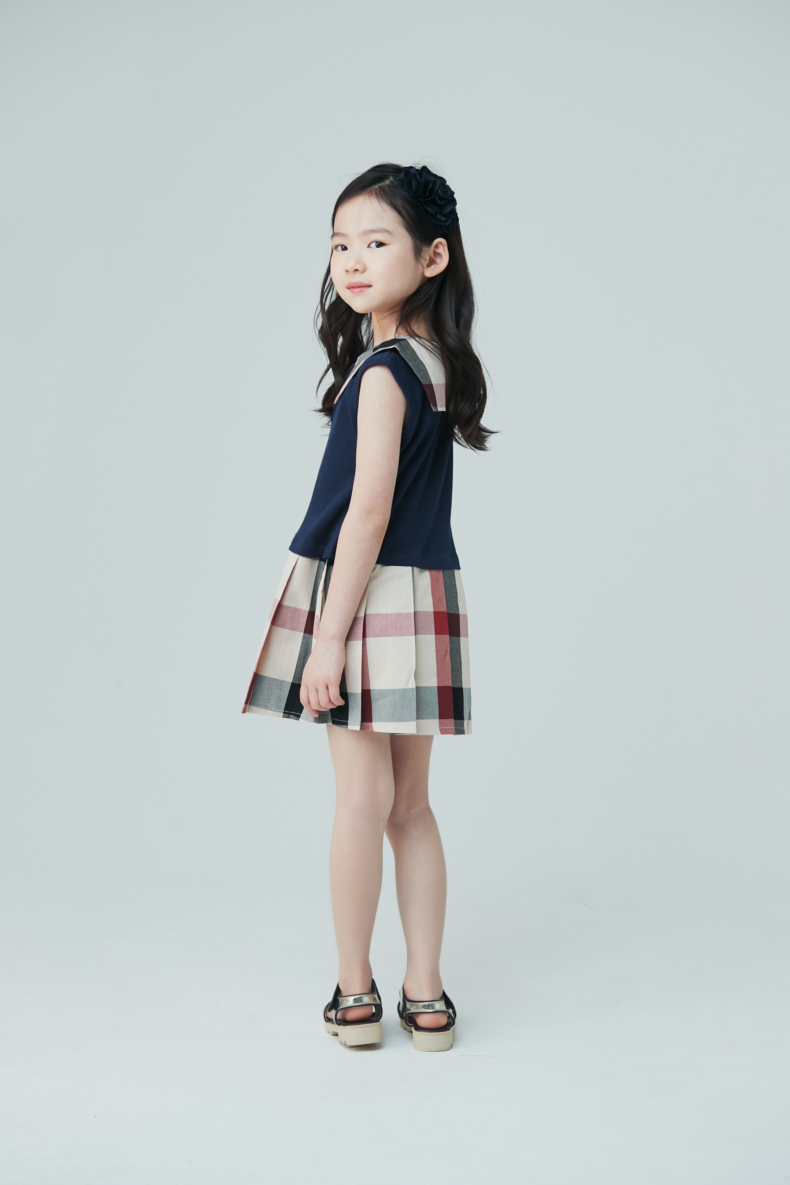 韓國 Coco Bang - 拼接百褶裙擺無袖洋裝+罩衫-白