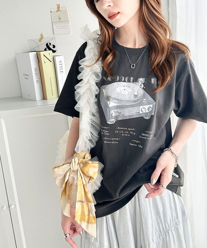 日本 Classical Elf - 純棉率性燙銀印花T恤-黑膠點唱機-炭灰