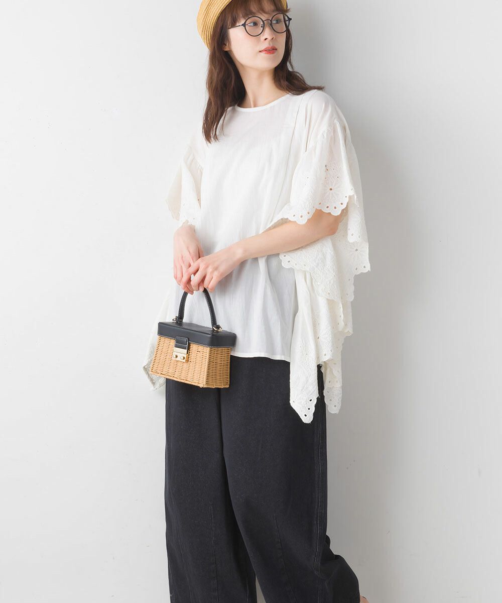 日本女裝代購 - 文藝刺繡大波浪寬鬆短袖上衣-經典黑